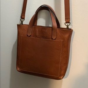 Madewell small bucket bag